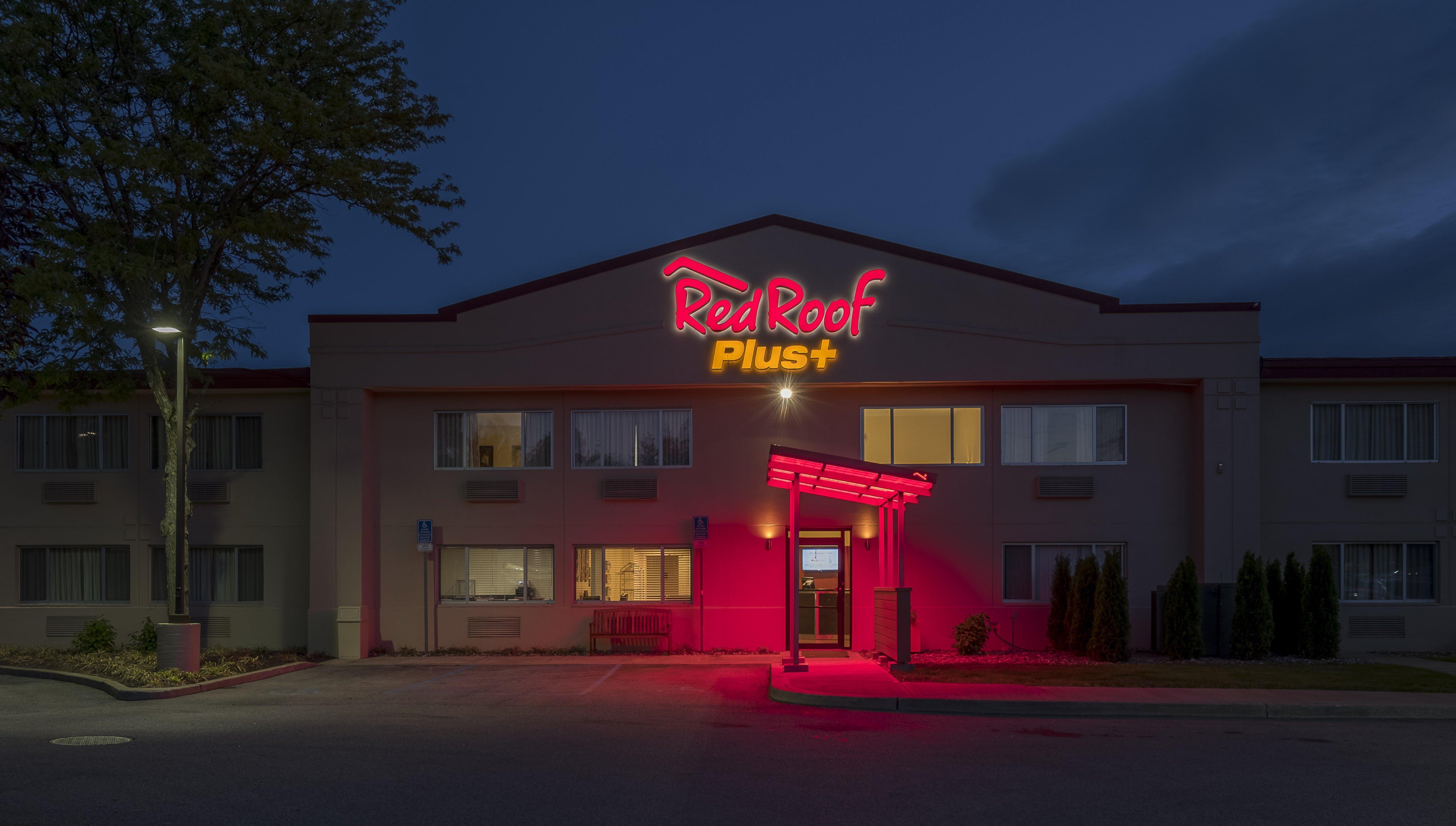 Red Roof Inn Plus+ Πουκίπσι Εξωτερικό φωτογραφία