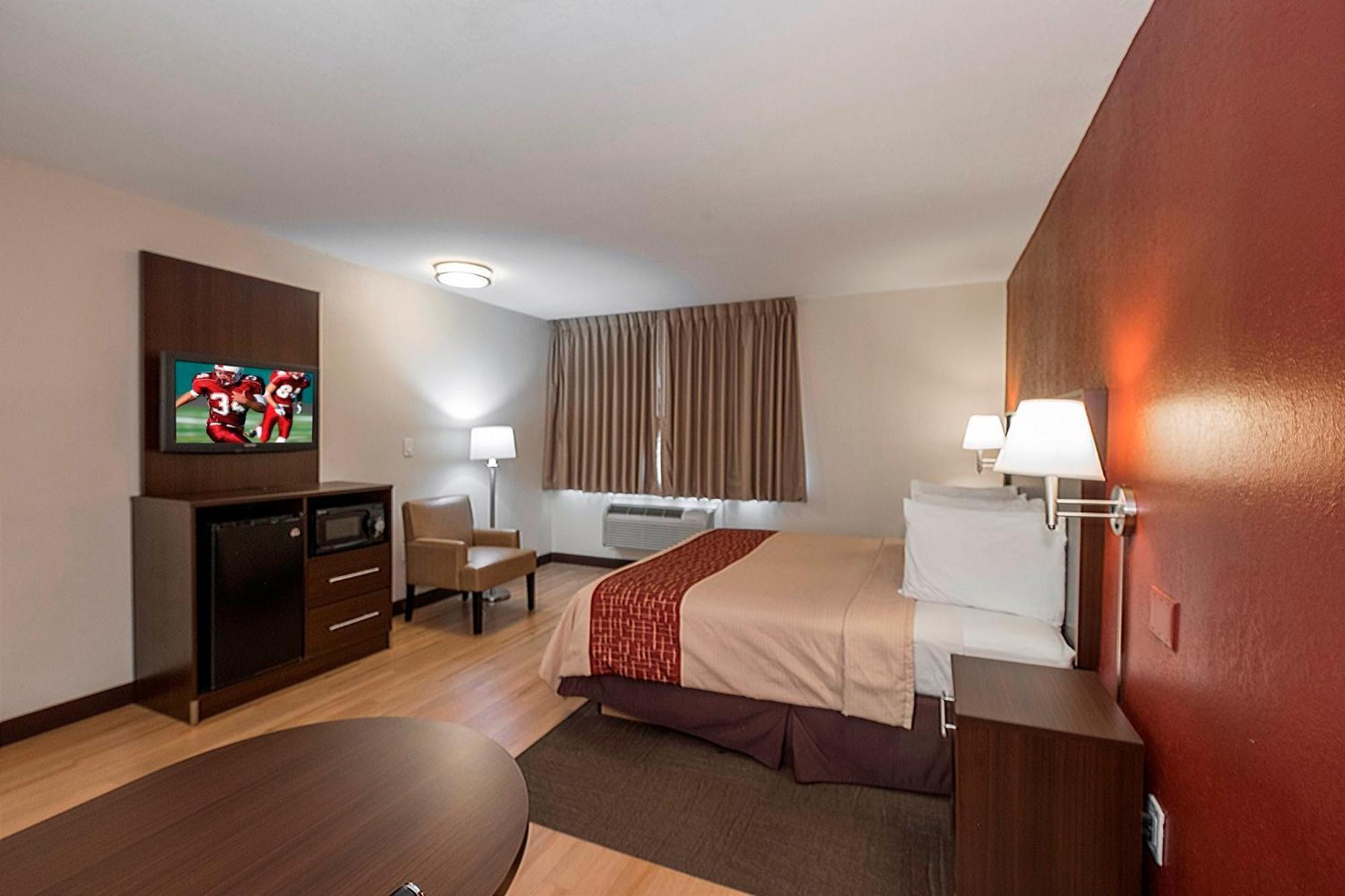 Red Roof Inn Plus+ Πουκίπσι Εξωτερικό φωτογραφία